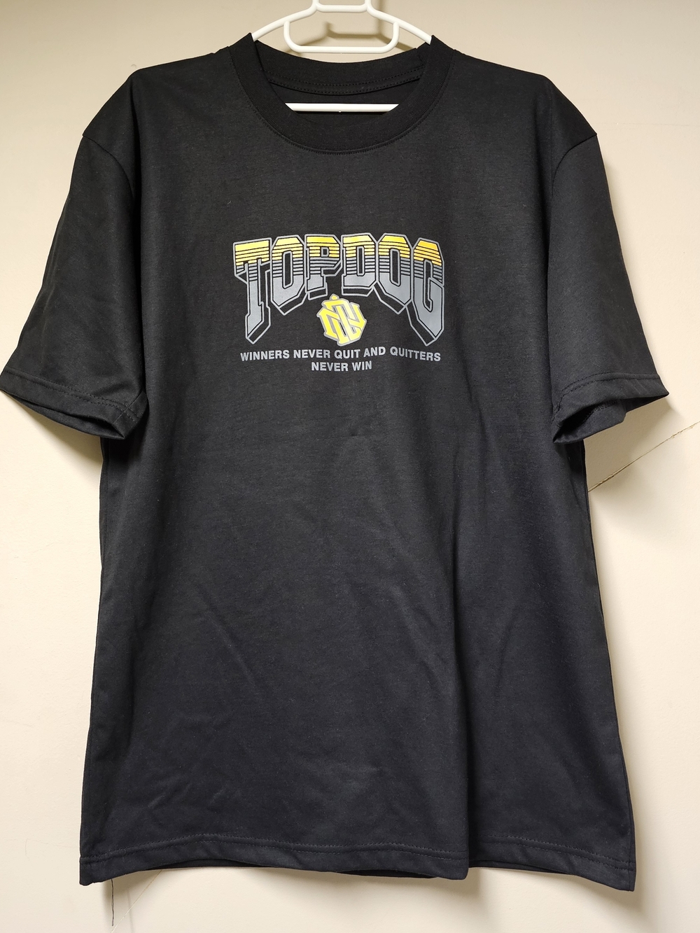 Top Dog T Shirt Black Graphic Tee Size Large 20x29 Winners Never Quit